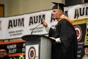 Town of Pike Road Mayor Gordon Stone addresses AUM's graduating class.